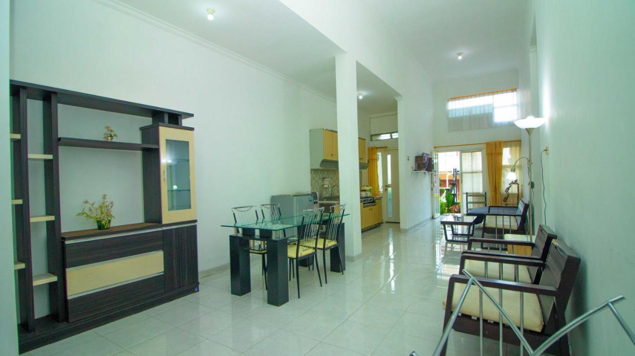 Villa El Nino 5 Bedroom Dengan Rooftop Mountain View Batu  Ngoại thất bức ảnh